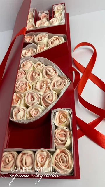 Стильные коробки в форме сердца с зефирными розами ручной работы - Подарки в Подольск