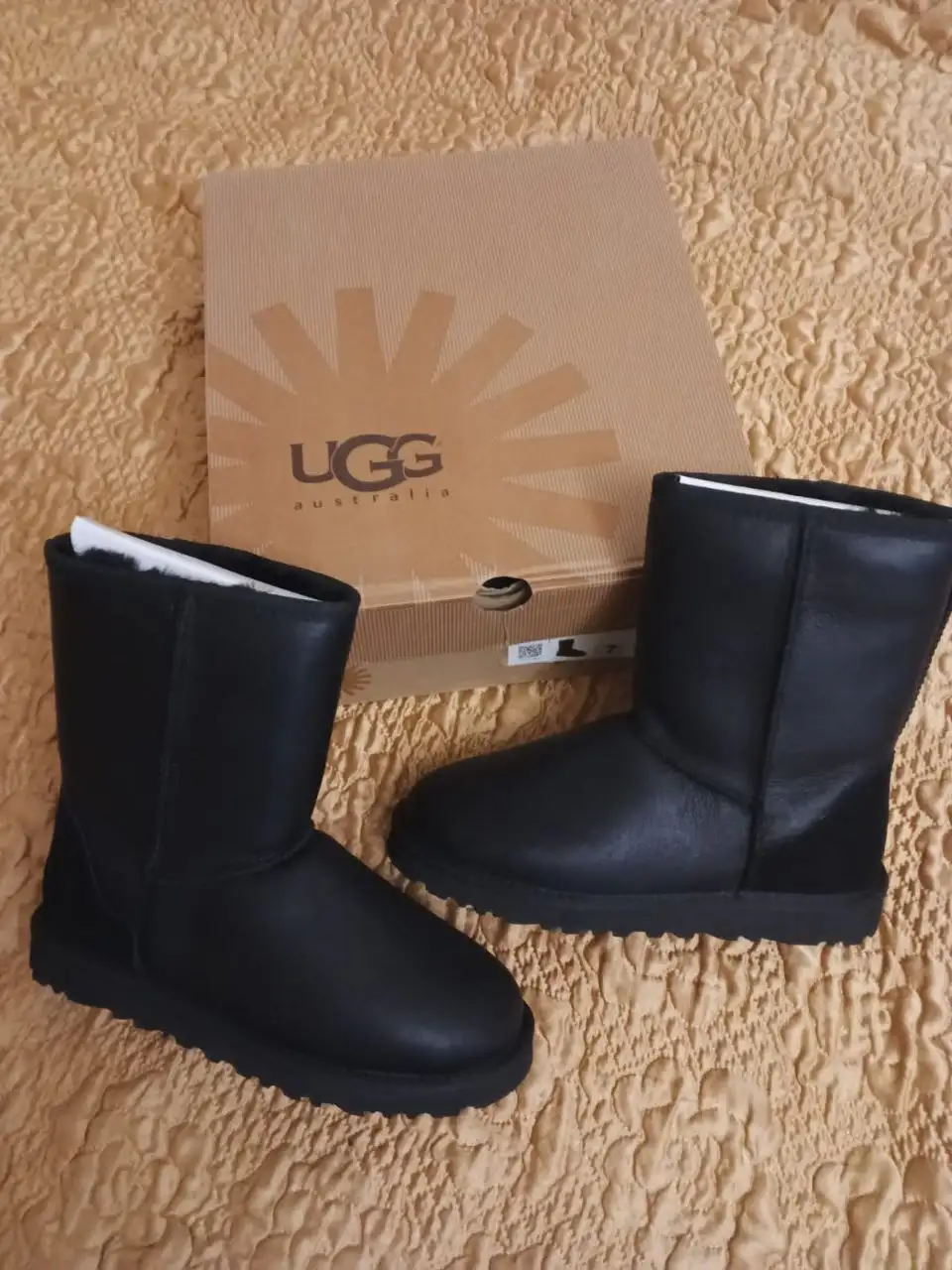 Новые UGG размер 37 - Обувь (Одежда) в Подольск