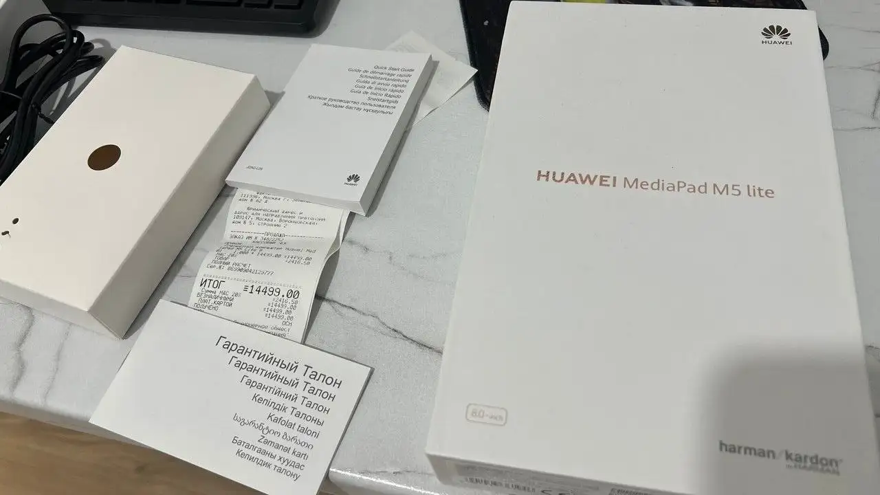 Планшет Huawei MediaPad M5 Lite 8" 32GB с замененным экраном - Планшеты (Электроника) в Подольск