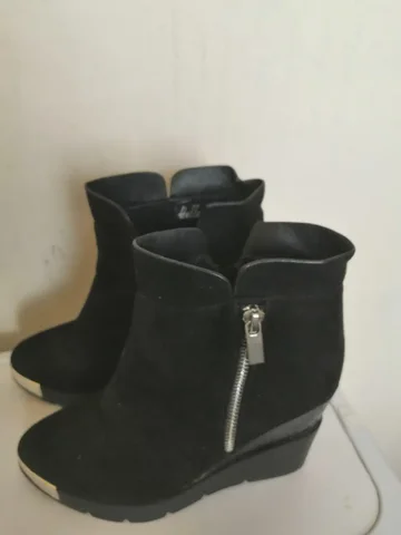 Женские легкие ботильоны Hellenia 36 размер - Обувь детская в Подольск