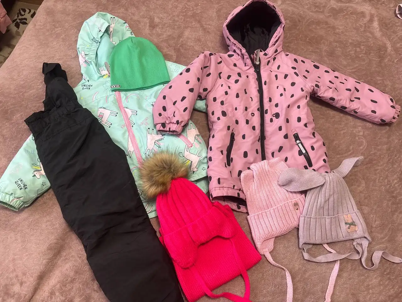 Одежда для девочки 2 пакета рост 104-110 - Одежда (Товары для детей) в Подольск