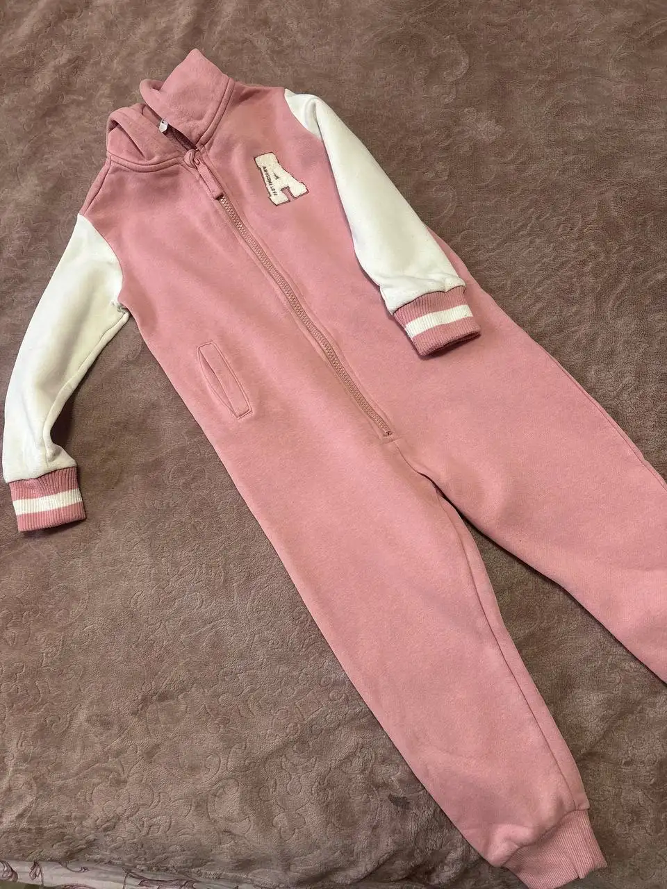 Одежда для девочки 2 пакета рост 104-110 - Одежда (Товары для детей) в Подольск