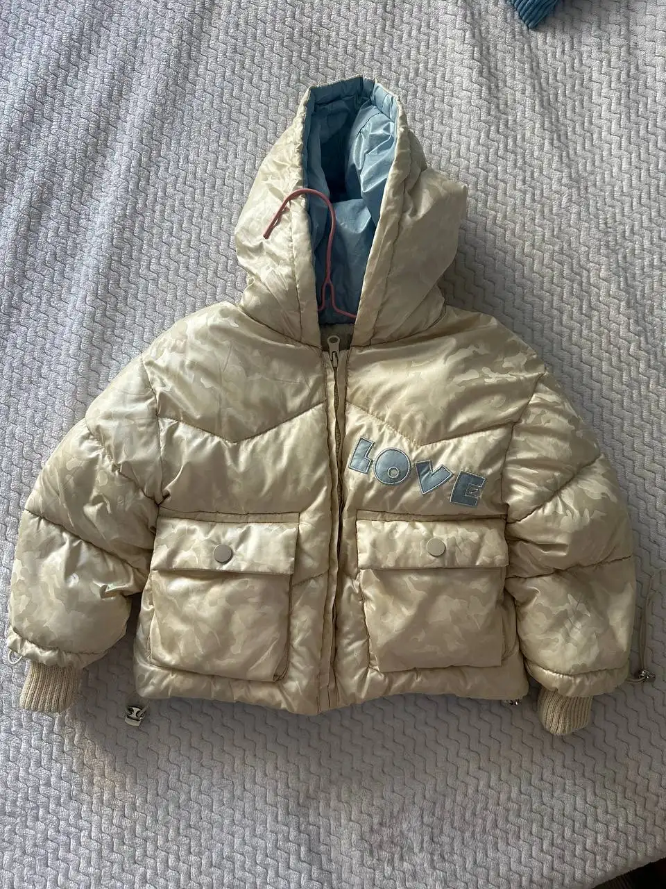 Продажа курток в Климовске - Верхняя одежда (Одежда) в Климовск