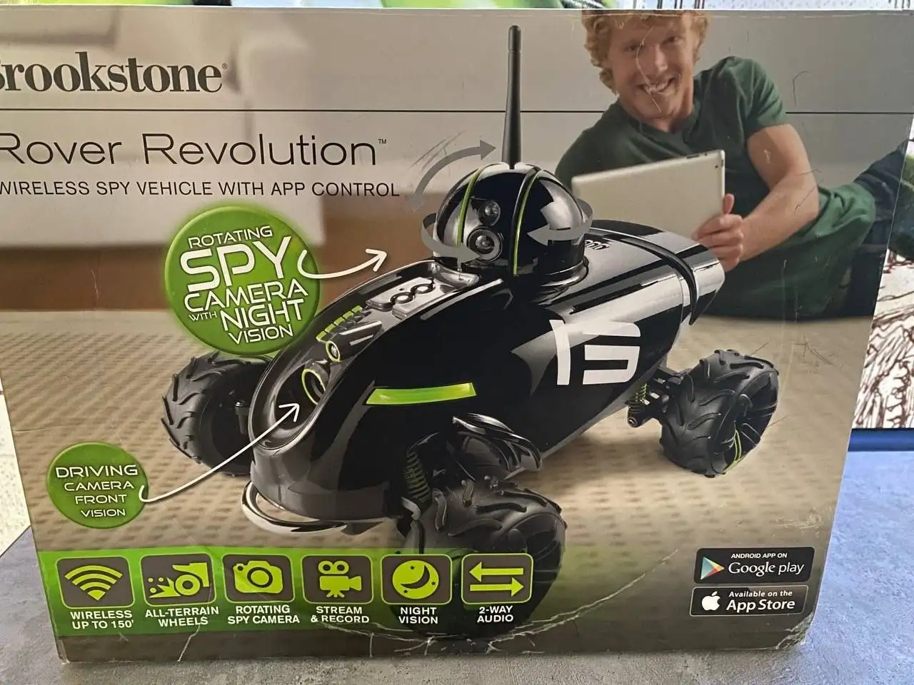 Машинка новая, управляется с телефона андроид - Радиоуправляемые модели (Хобби и отдых) в Подольск