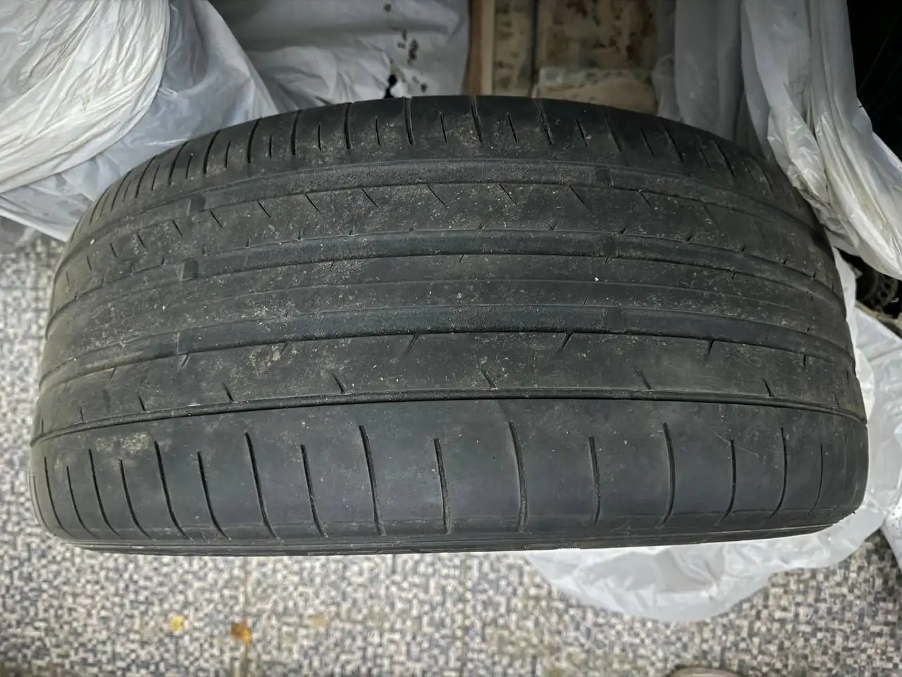 Шины Dunlop SP Sport Maxx 050+ 265/50 R20 111Y, один сезон - Шины и диски (Запчасти) в Подольск