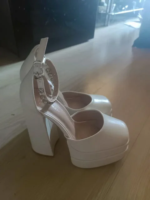 Туфли новые размер 37 - Нижнее белье в Подольск