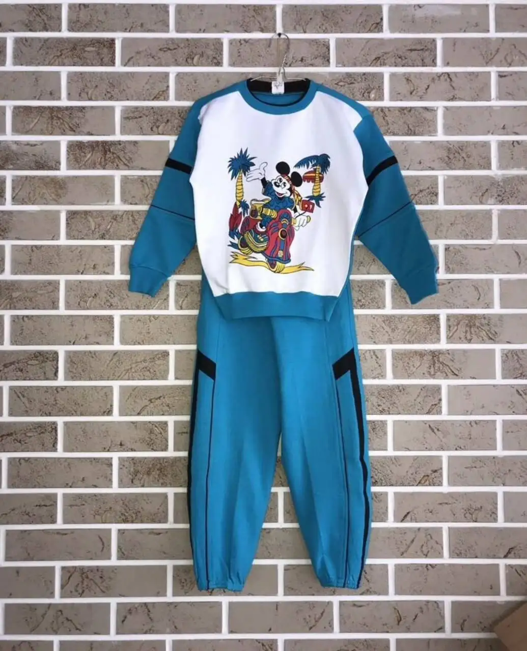 Костюм для детей 10-12 лет с двумя штанами - Детская одежда (Одежда) в Подольск