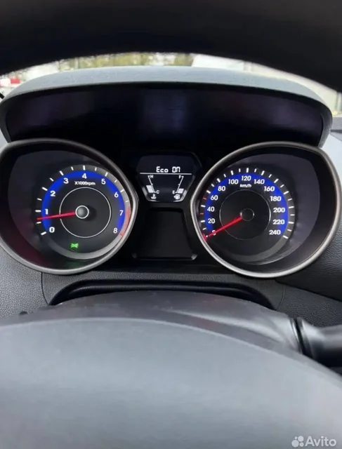 Продам Hyundai Elantra 2013 года в Подольске - Легковые автомобили в Подольск