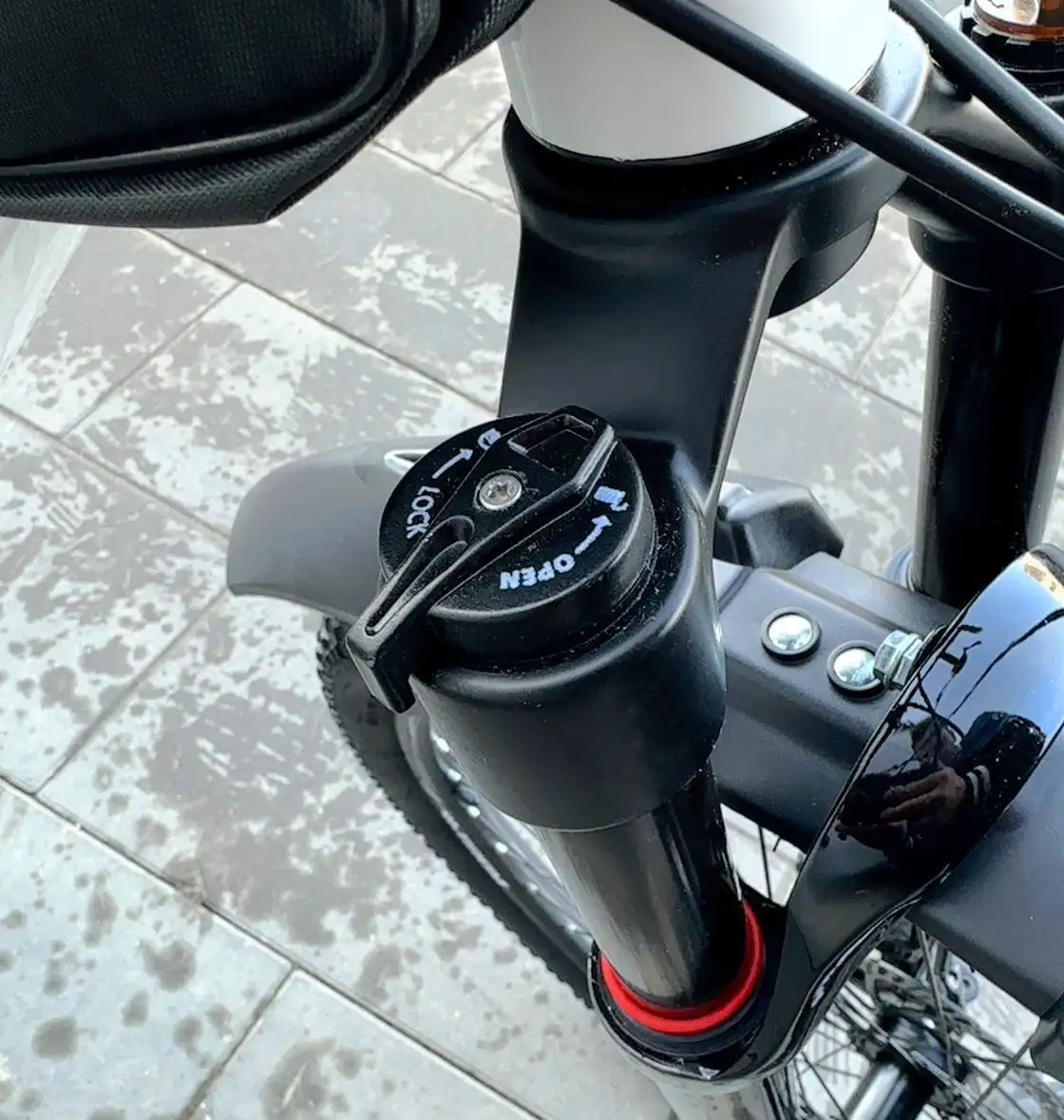 Новый велосипед с комплектом аксессуаров - Велосипеды (Хобби и отдых) в Подольск