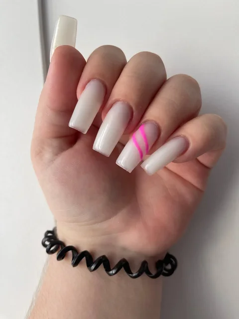 Маникюр и наращивание ногтей в Подольске - Коммерческая аренда в Подольск