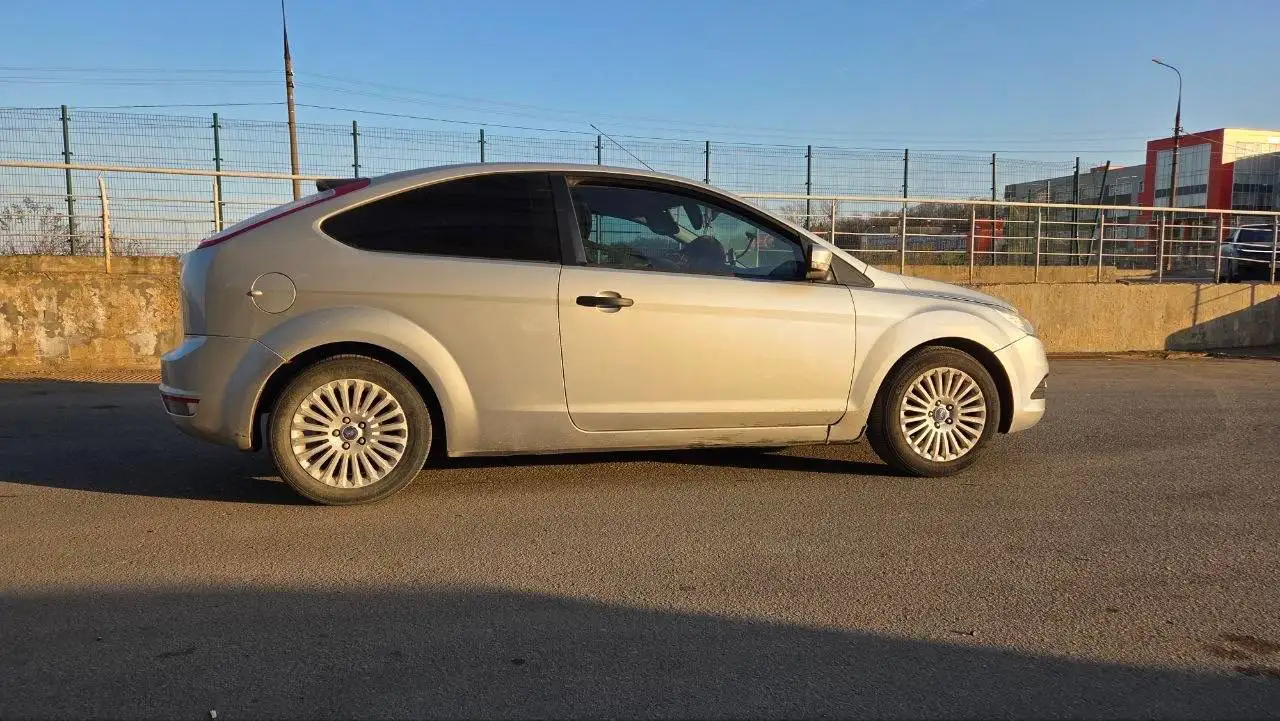 Ford Focus 2010 - Легковые авто (Авто) в Подольск