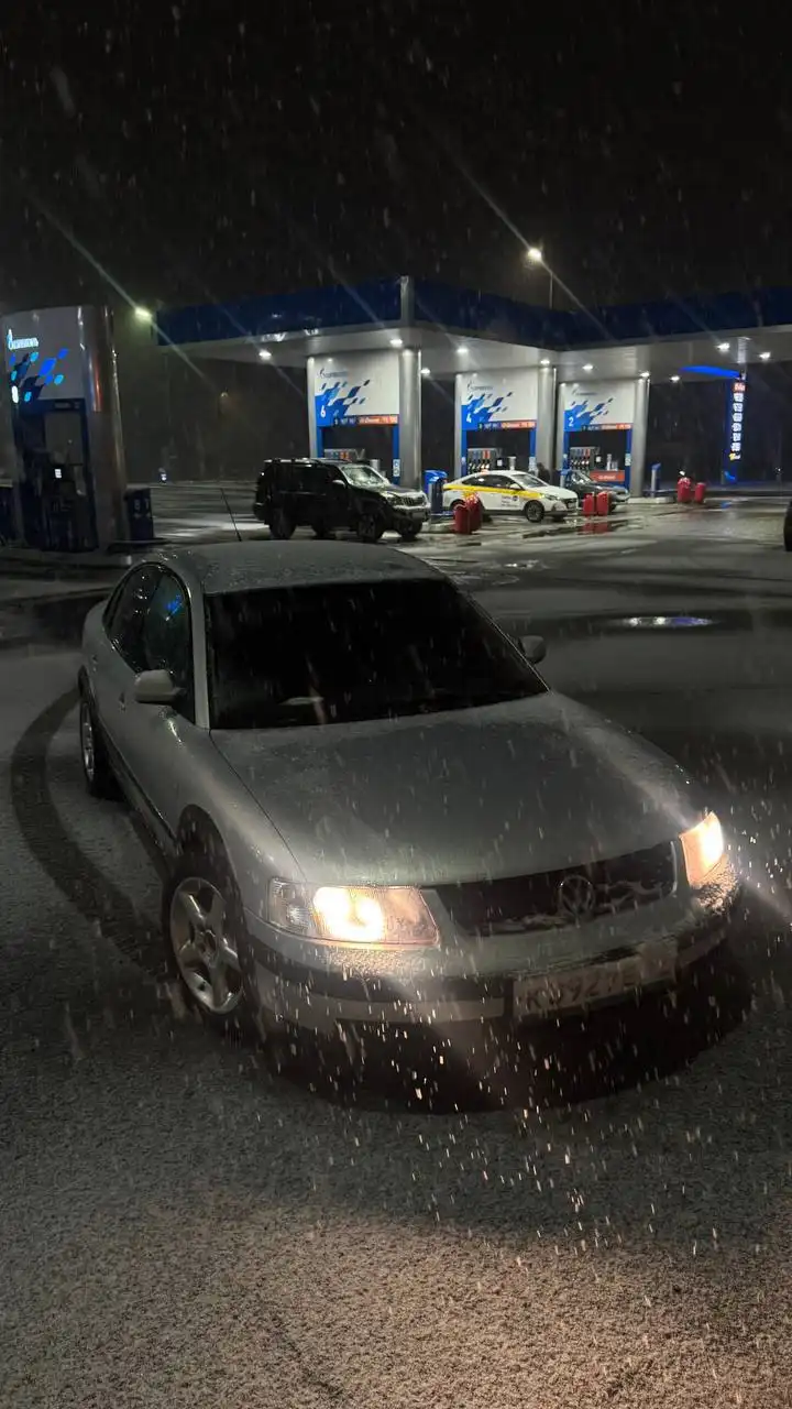 Продам B5 1999г