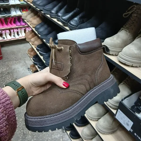 Зимняя одежда и обувь - частное объявление в Кировское