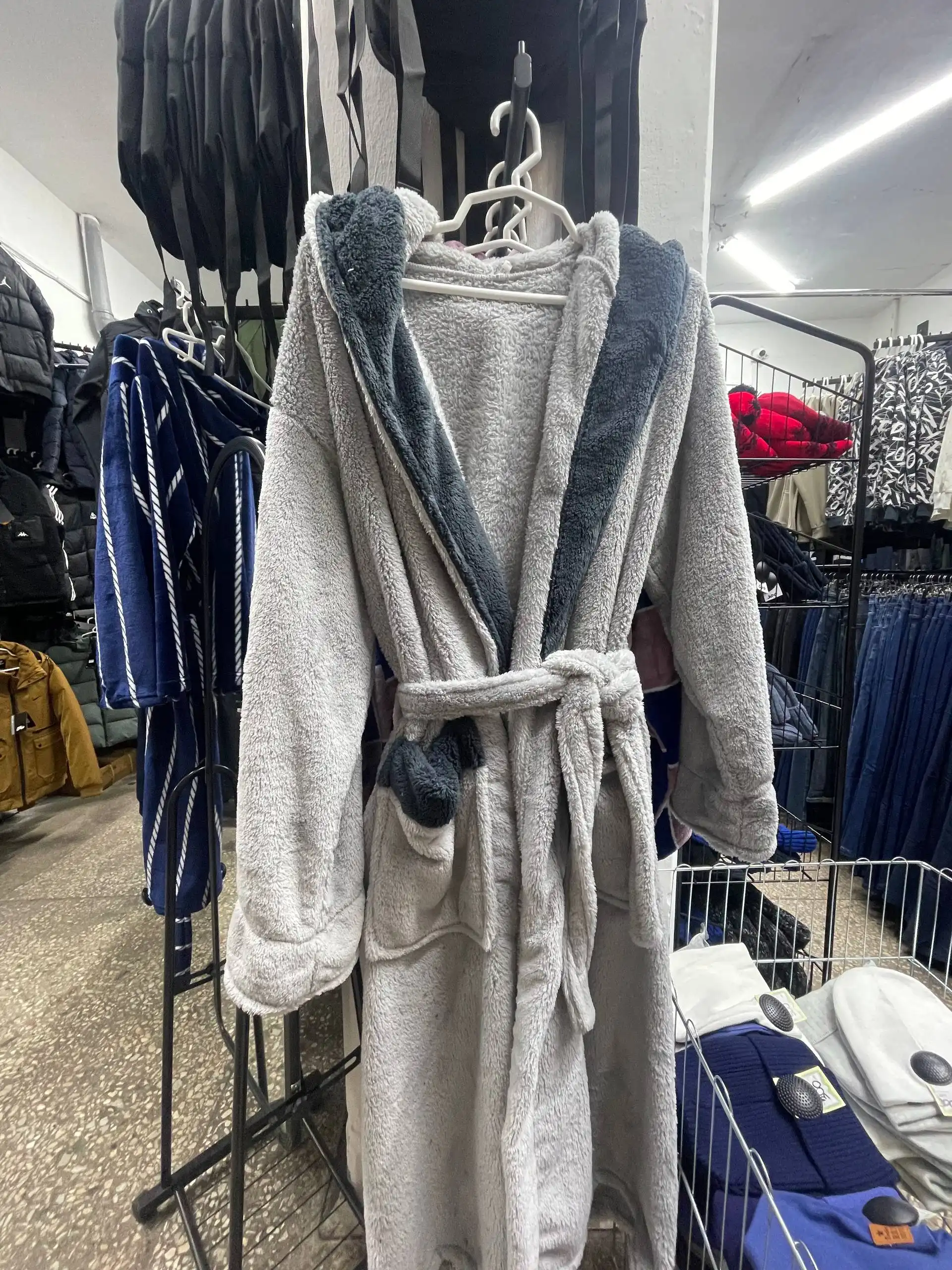 Халаты мужские в Кировском - Одежда в Кировское