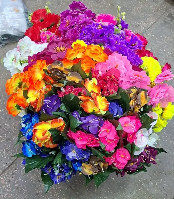 Букетик одежды и обуви в Кировском - частное объявление в Кировское