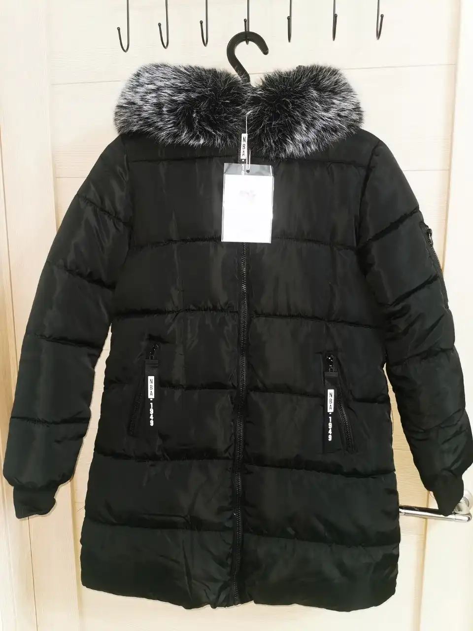 Пуховик детский черный новый с биркой