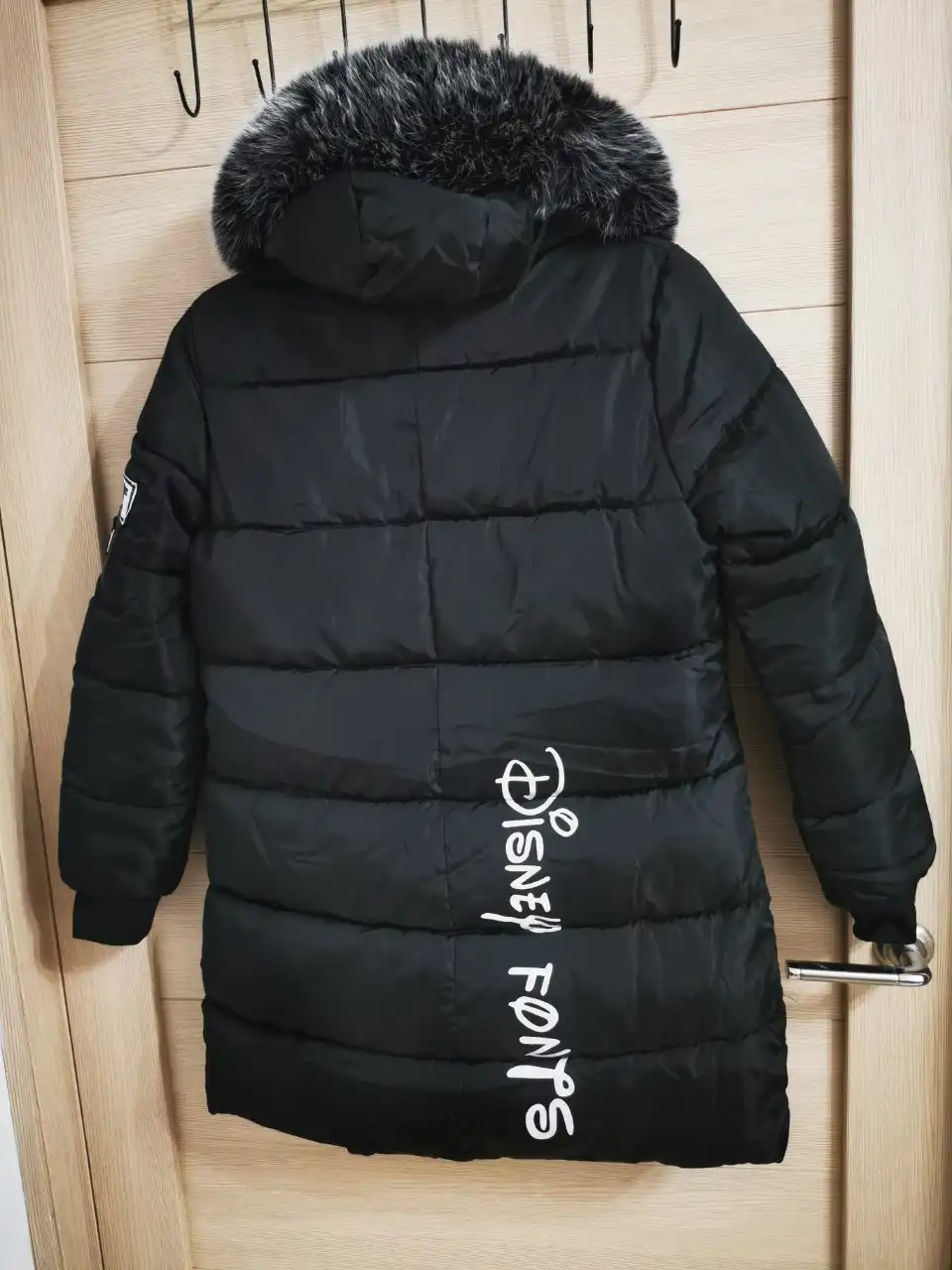 Пуховик детский черный новый с биркой