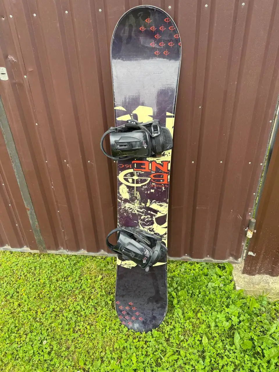 Продается сноуборд с ботинками