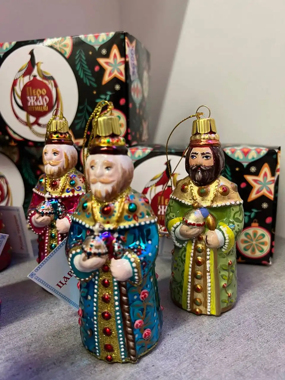 Продажа елочных игрушек «Царь Салтан»