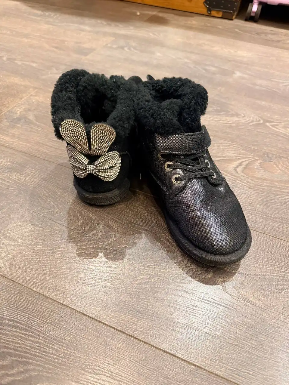 Продажа детской одежды и обуви