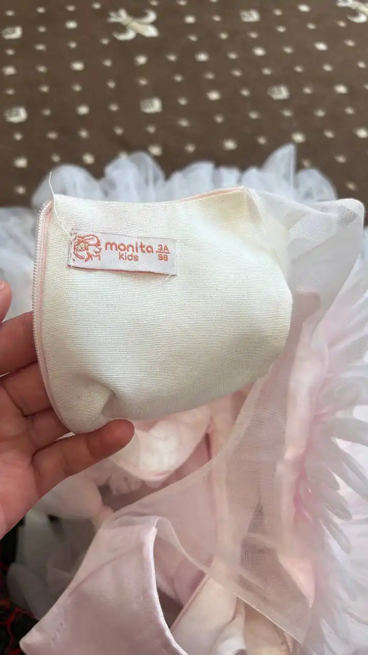 Нарядное платье розового цвета 92-98 размер