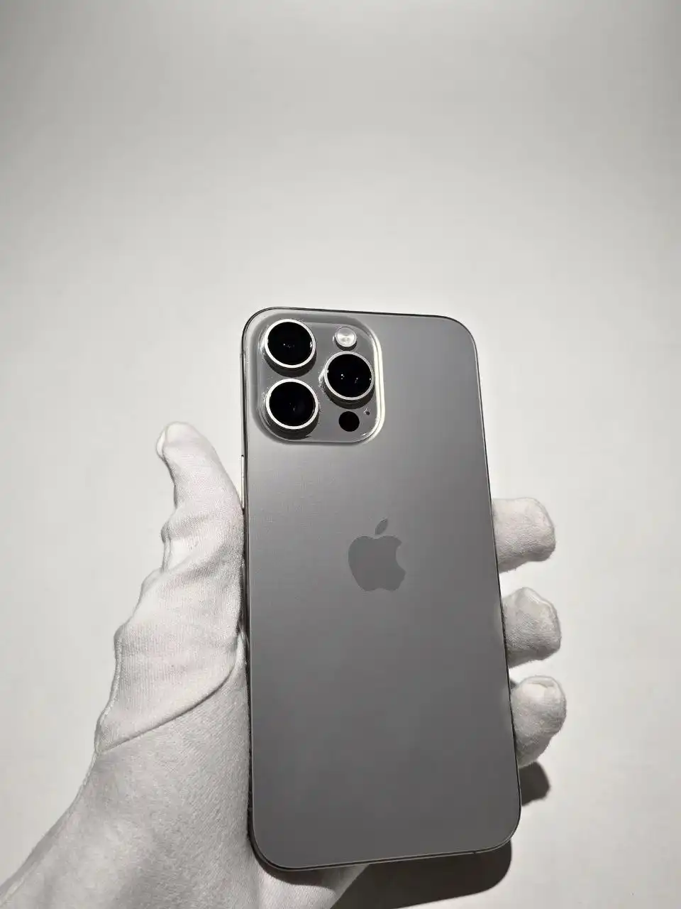 Продажа iPhone 15 Pro Max 256 Гб в идеальном состоянии