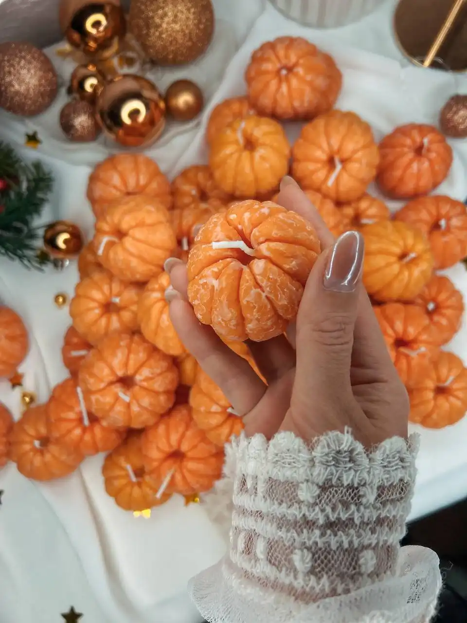 Ароматные свечи мандаринки для новогоднего настроения