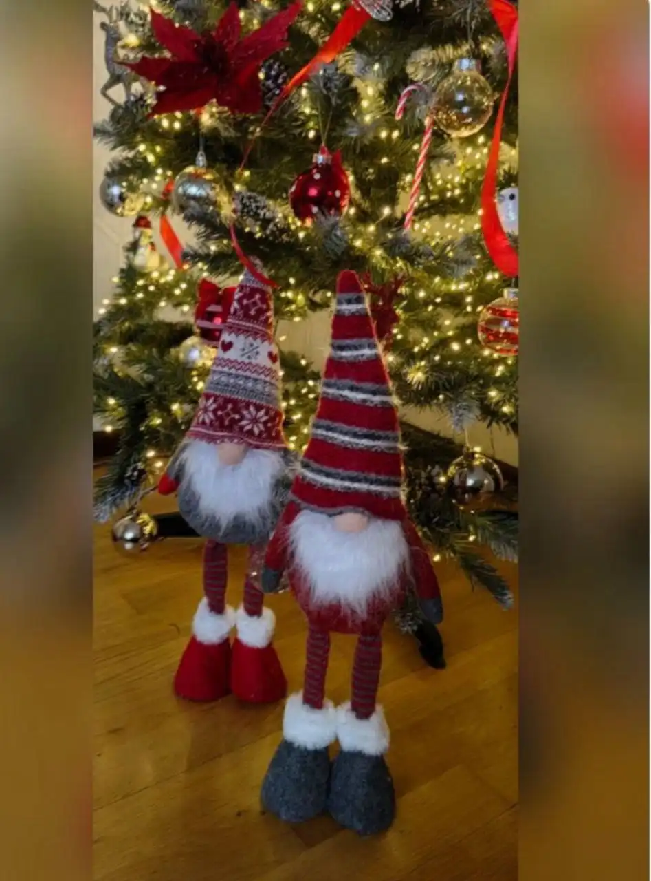 Новогодние фигурки гномов под ёлочку