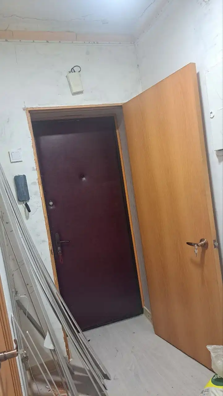 Дверь входная металлическая