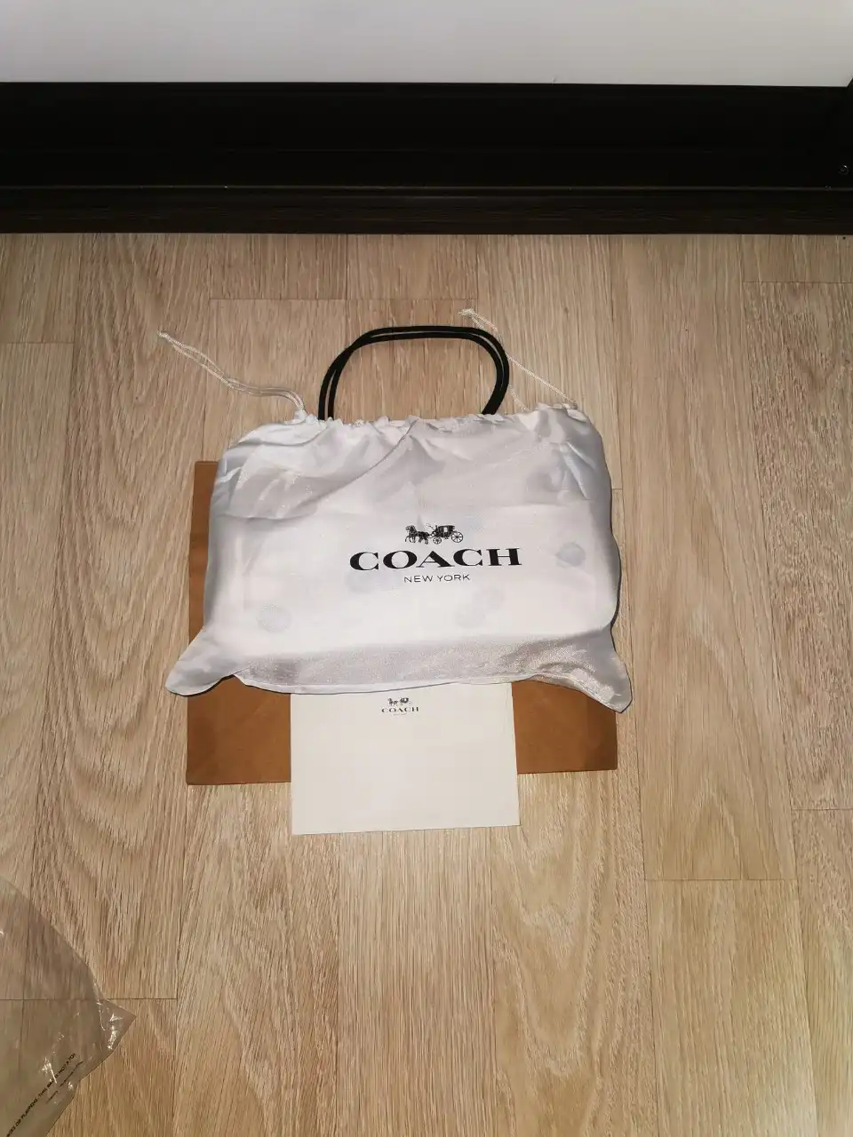 COACH сумка кросс-боди черничного цвета