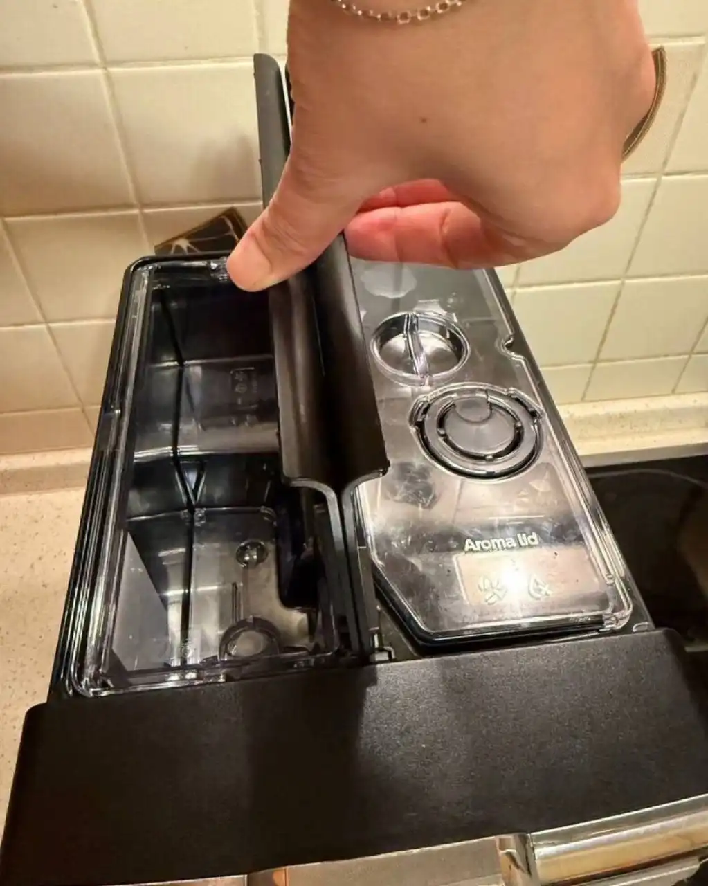 Продам кофемашину Philips LatteGo Series 5000 EP5030