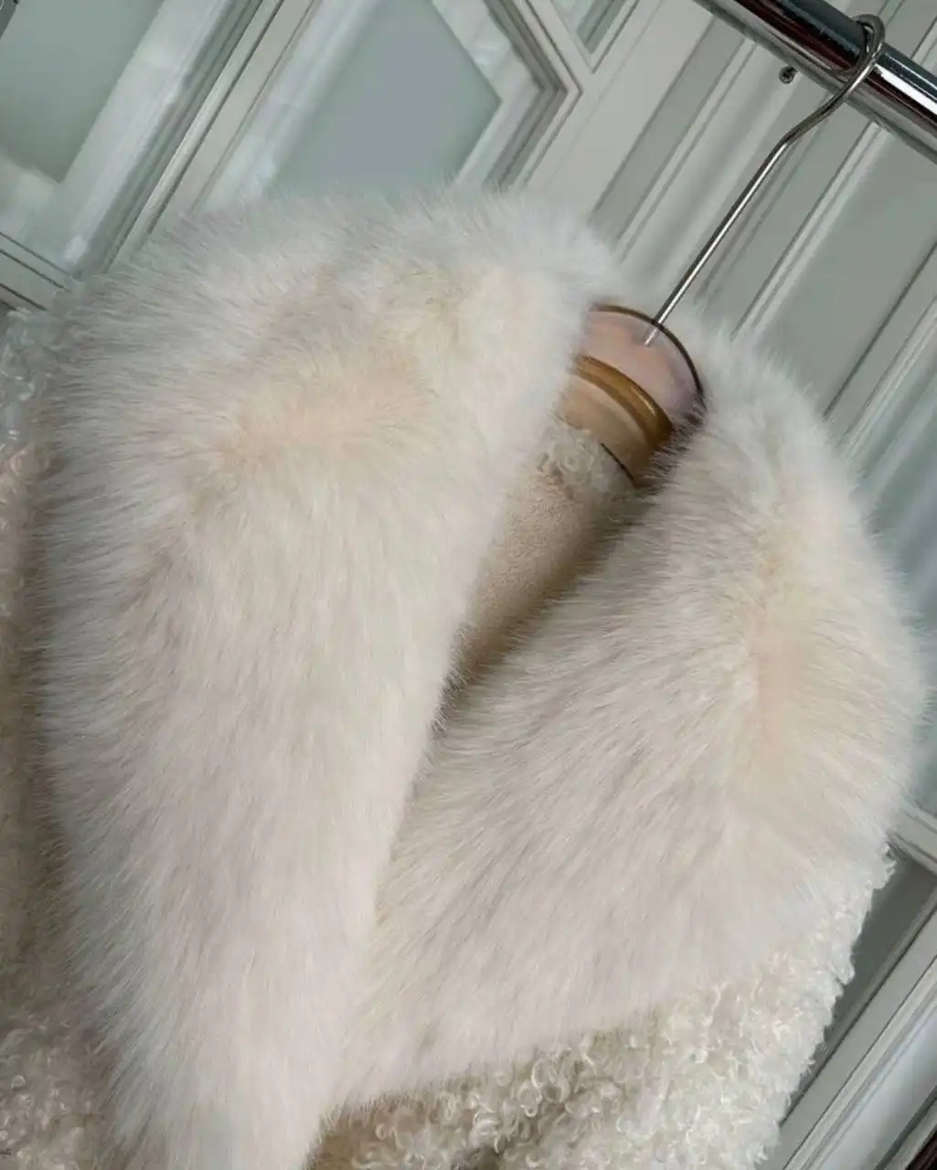 Шуба новая с этикеткой