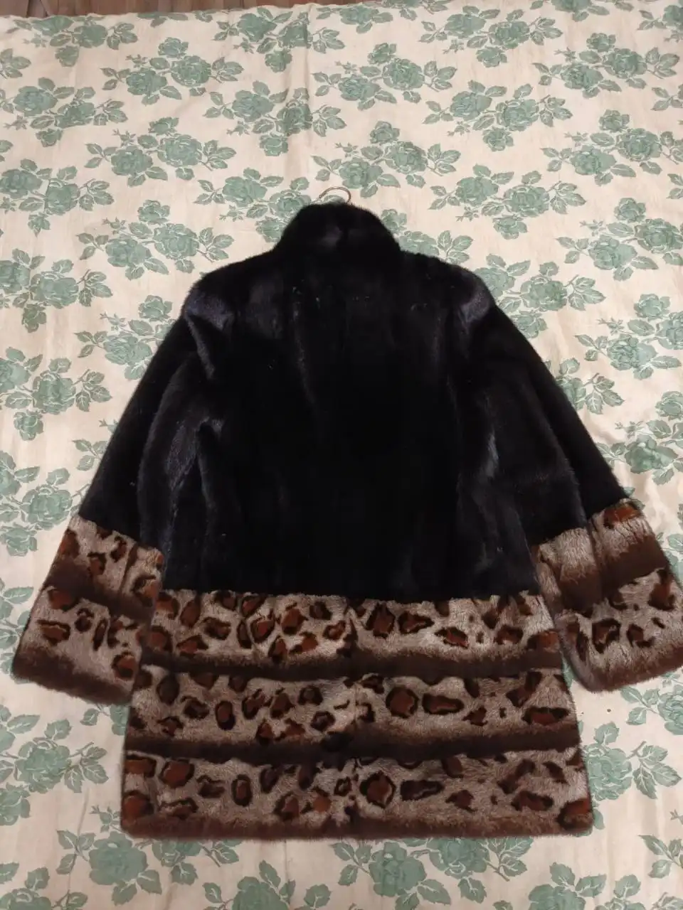 Шикарная шубка из норки 48 размера