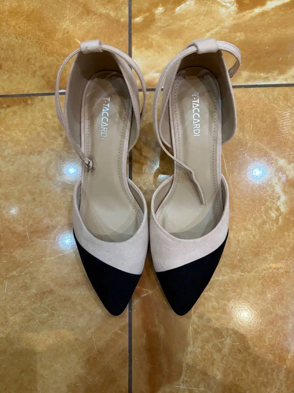 Женская обувь 37 размер