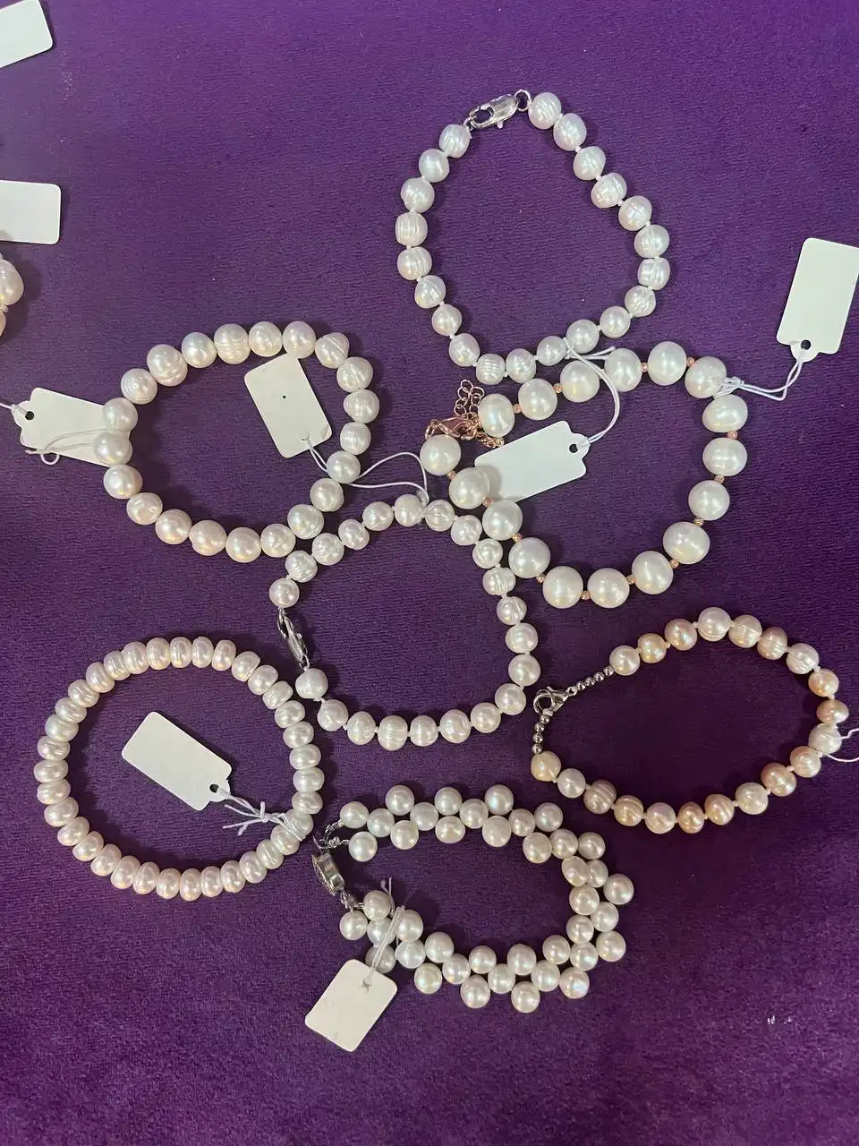 Камни и украшения большой ассортимент