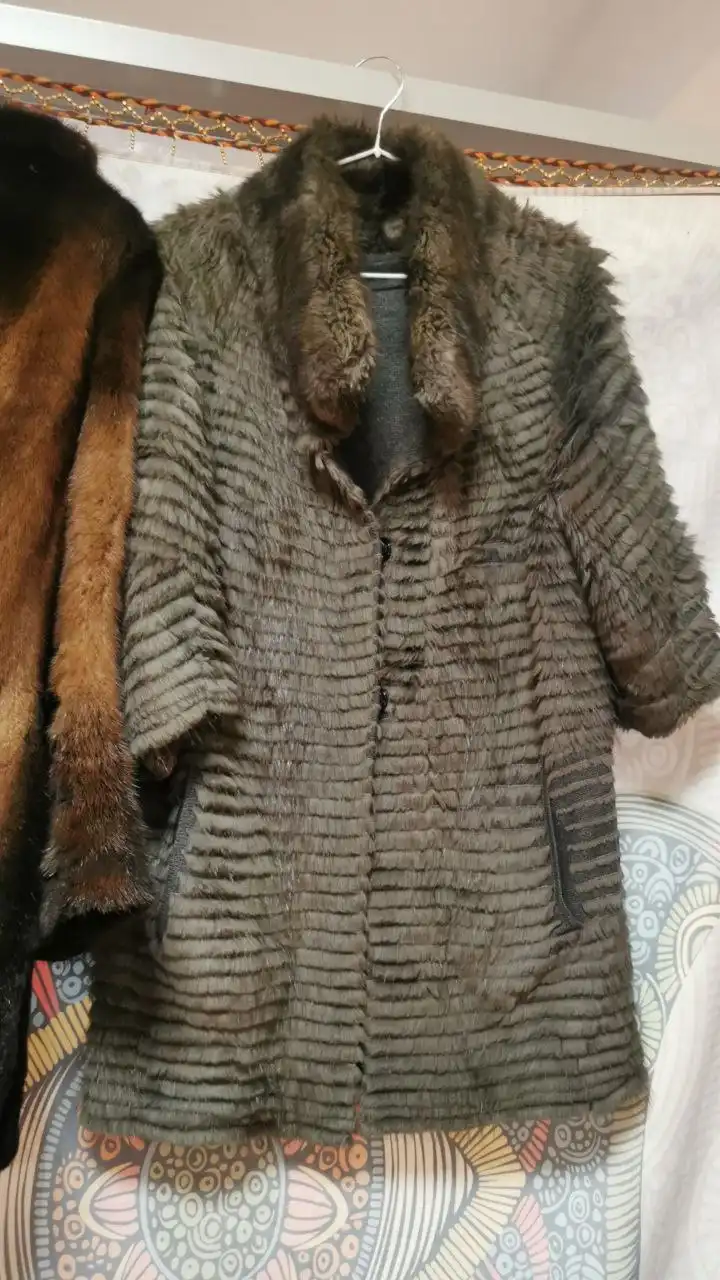 Женская одежда 46-48 размер