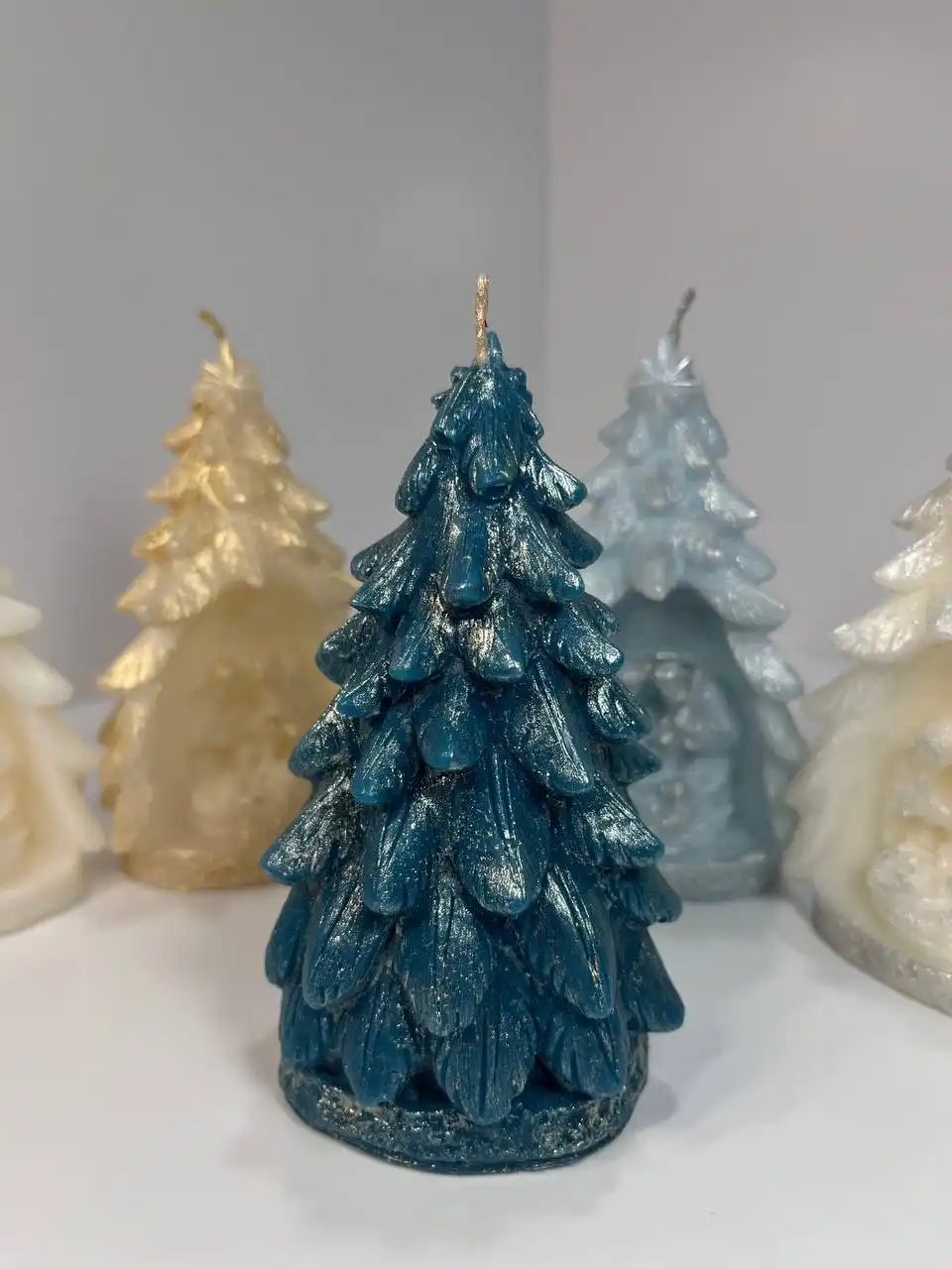 Свеча «Рождественская елка» ручной работы