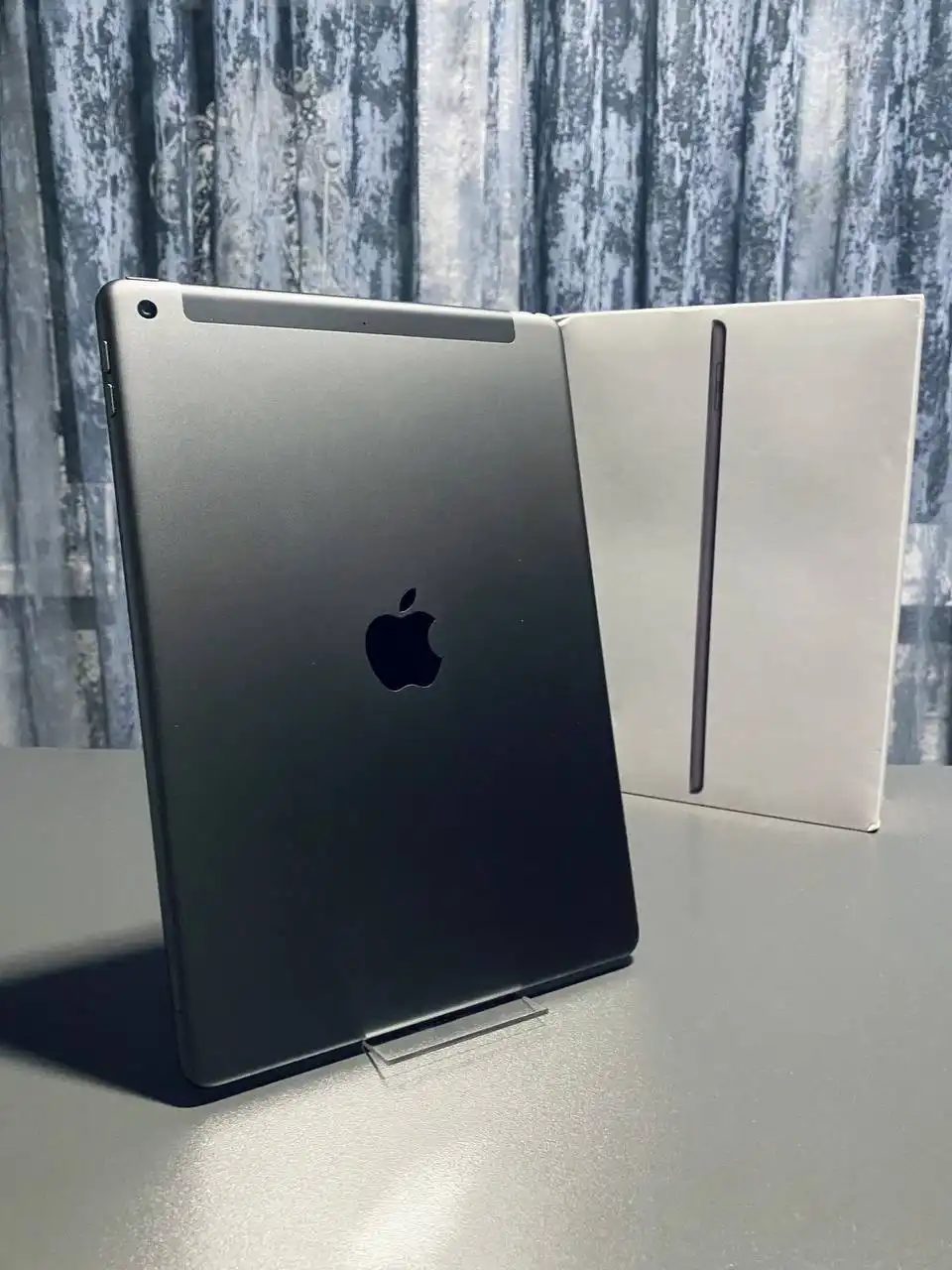 iPad 10.2 (2021) 64 ГБ в идеальном состоянии