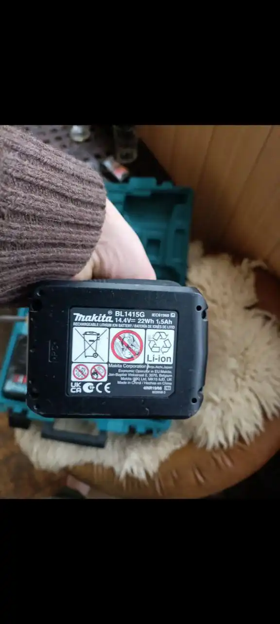 Дрель шуруповерт Макита в отличном состоянии