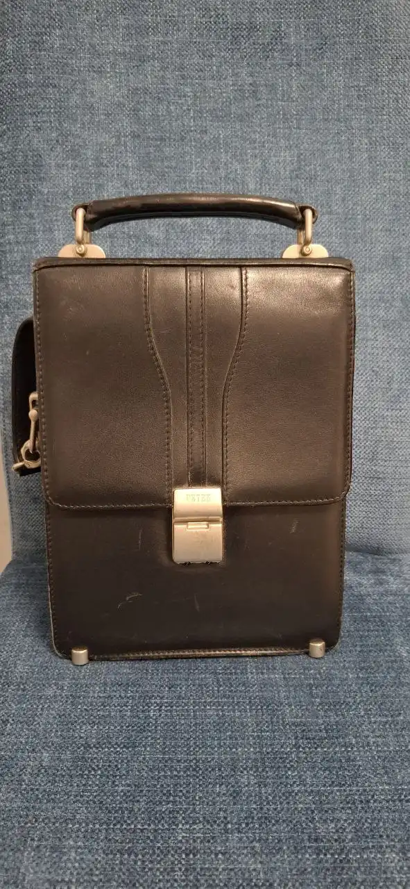 Кожаный планшет