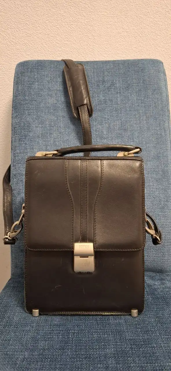 Кожаный планшет