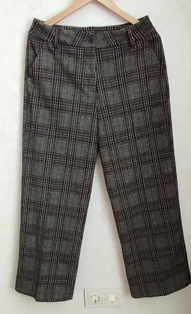 Женские штаны в клетку, размер 44-46 - Одежда в Химки