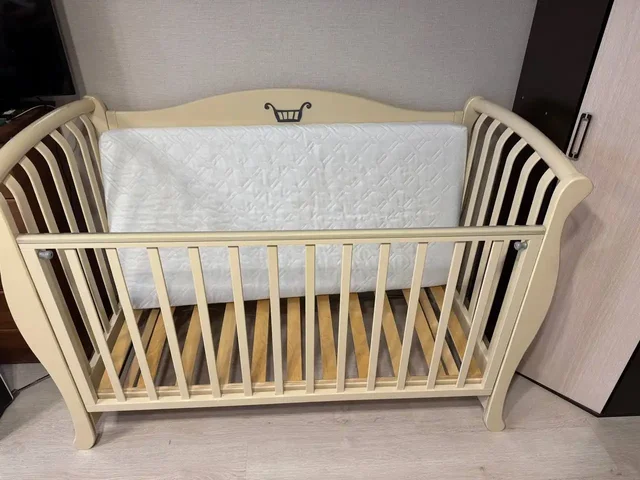 Кроватка с новым матрасом - частное объявление в Химки