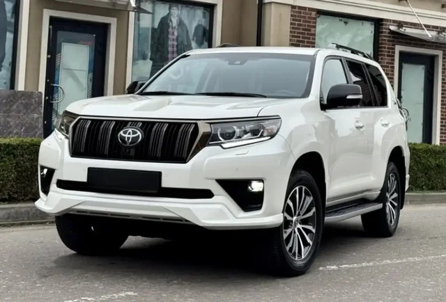 Toyota Land Cruiser Prado 2021 4.0 V6 - частное объявление в Химки