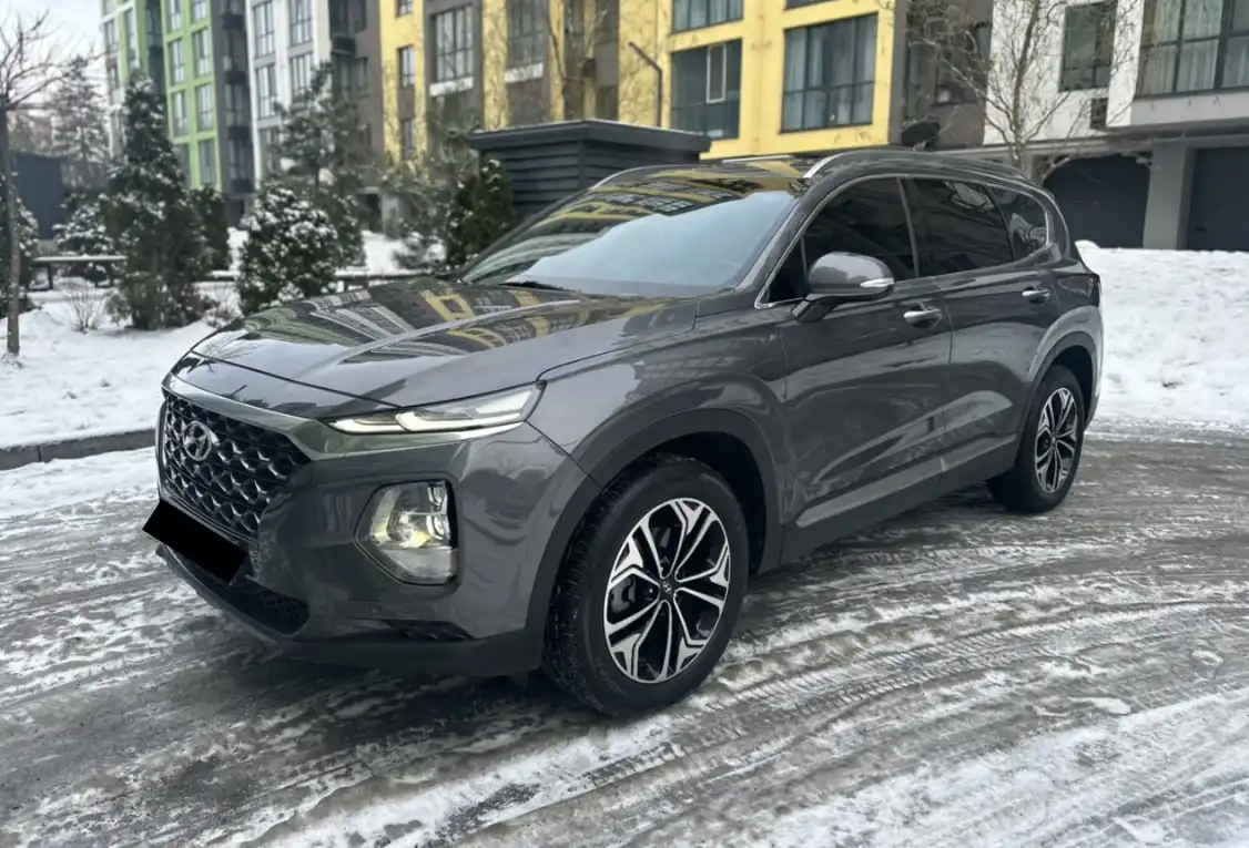 Hyundai Santa Fe 2018 года выпуска - Внедорожники/Кроссоверы (Авто) в Химки