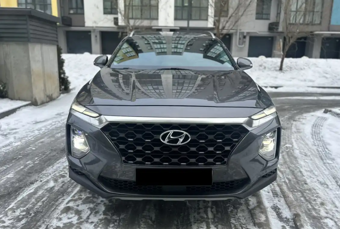 Hyundai Santa Fe 2018 года выпуска - Внедорожники/Кроссоверы (Авто) в Химки