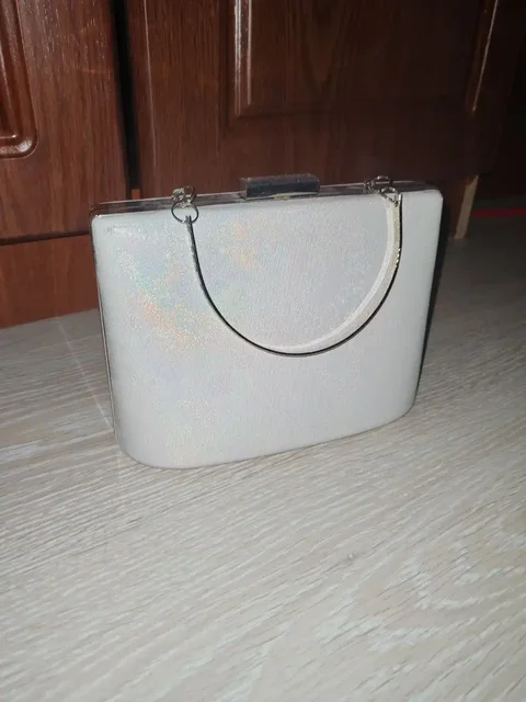 Сумка перламутровая на цепочке - Одежда в Химки