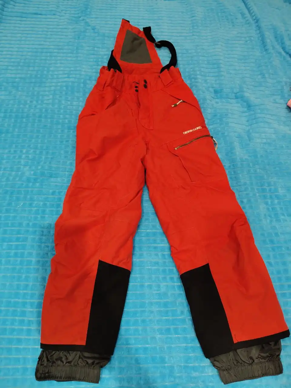 Одежда, использованная один раз - Одежда в Химки