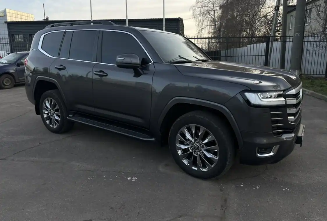 Toyota Land Cruiser 300 в Химках - Внедорожники (Авто) в Химки