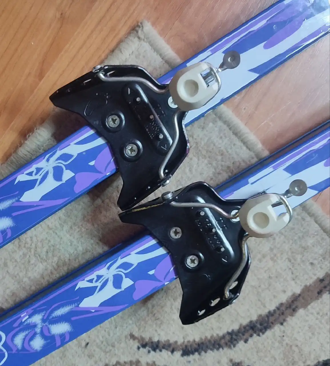 Лыжи с ботинками, креплениями и палками - Лыжи (Хобби и отдых) в Химки